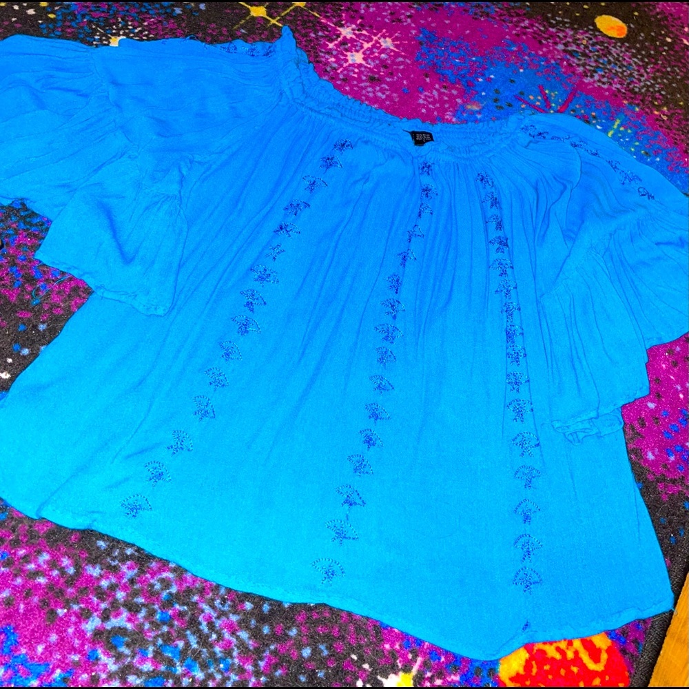 💙✨Flowy Blue Top✨💙